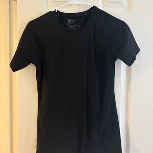 Salta Seamless Shortsleeve Underscrub Top